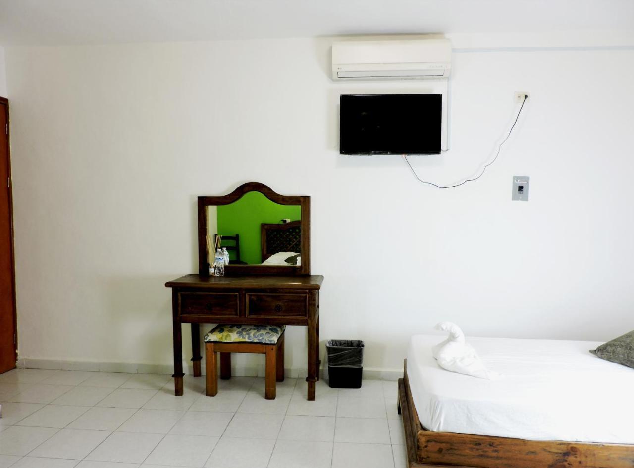 Hotel Valladolid Buitenkant foto